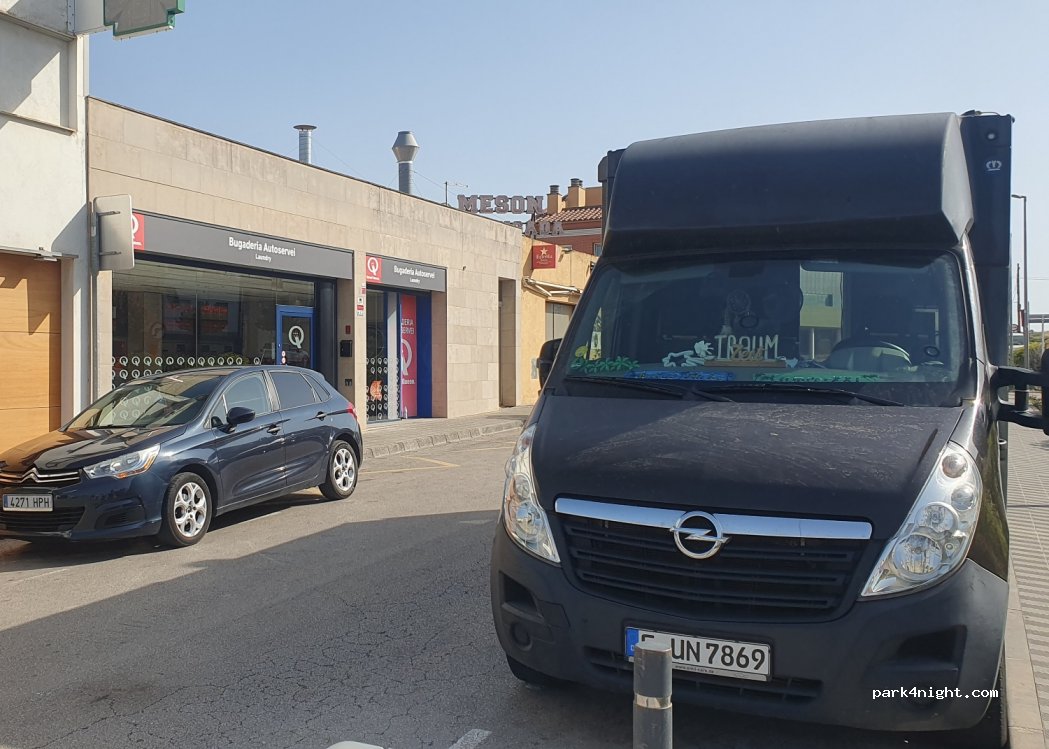 (17740) Vilafant - 9 Carretera Besalú-Roses — foto 4