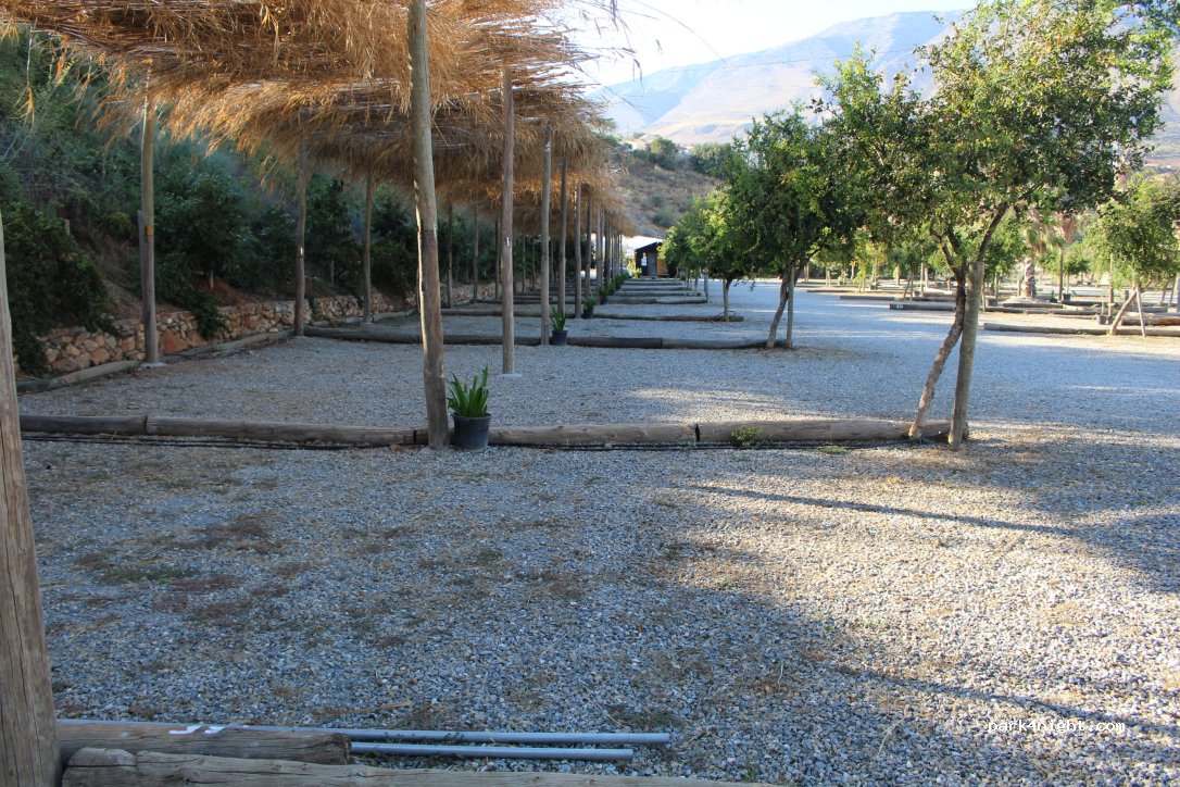 Area autocaravanas y camping rural Viñacastilla — foto 5