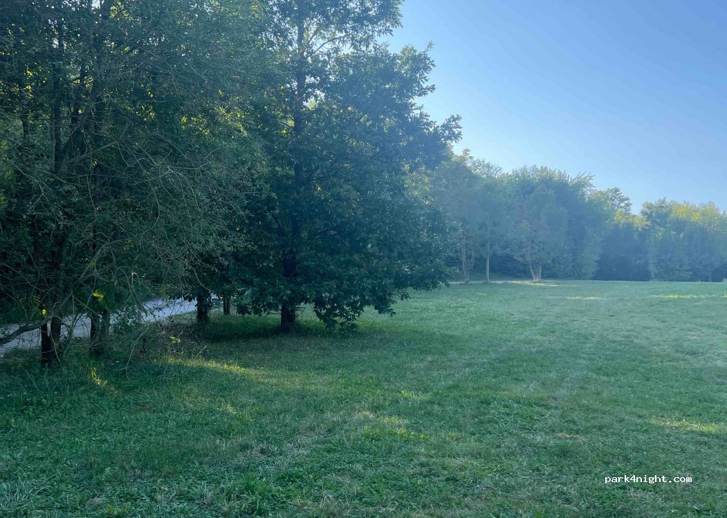 (01800) Pérouges - 1406 Route de Trévoux — foto 4