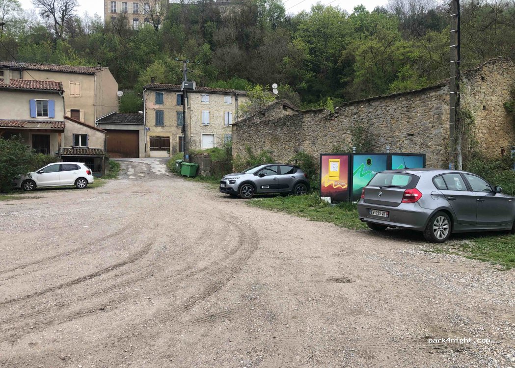 (11230) Chalabre - 42 Rue Capitaine Danjou — foto 2