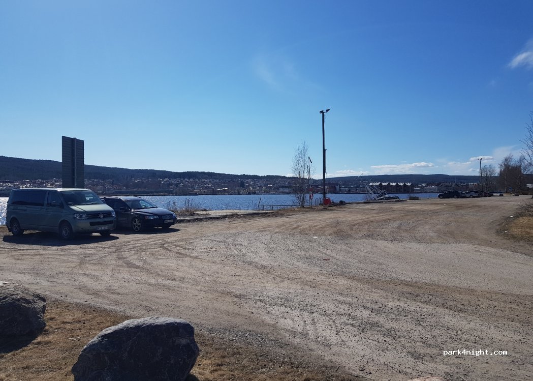 (856 33) Sundsvall - Heffners Allé — foto