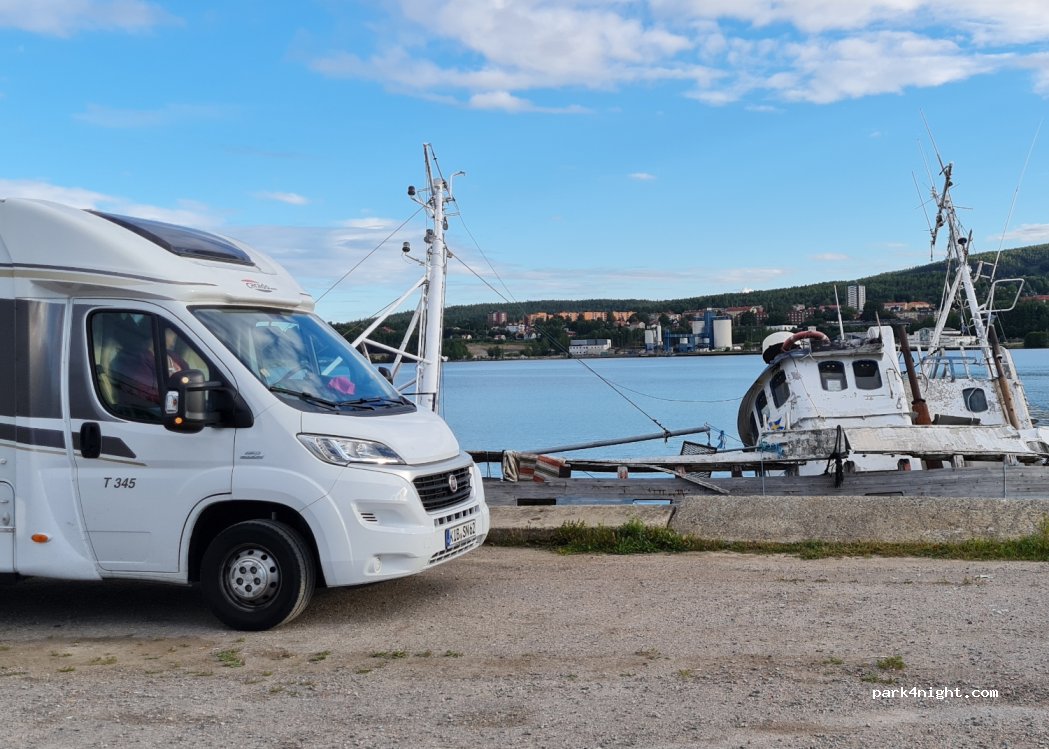 (856 33) Sundsvall - Heffners Allé — foto 3