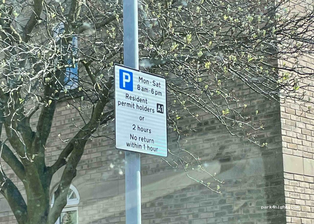 (NE66 1TR) Alnwick - 14 Saint Michael's Lane — foto