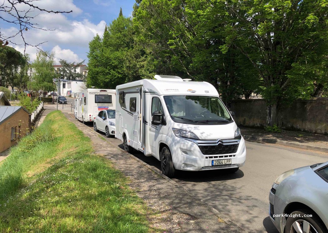 (46000) Cahors - Av. du Corps Franc Pommies — foto