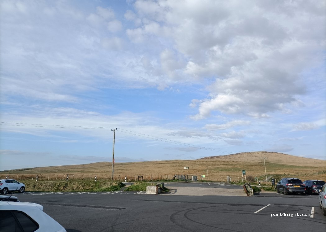 (BT17 0NG) Belfast - 12 Divis Road — foto