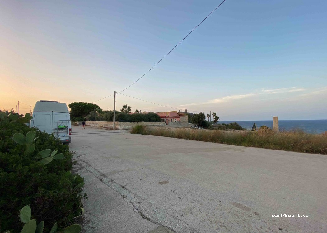 (96100) Siracusa - 85 Via Capo Passero — foto 2