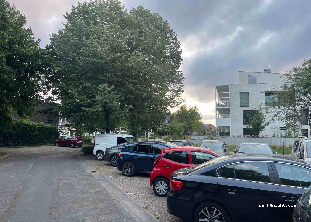 (8200) Brugge - Azalealaan/Frederik Sanderpark — foto 2