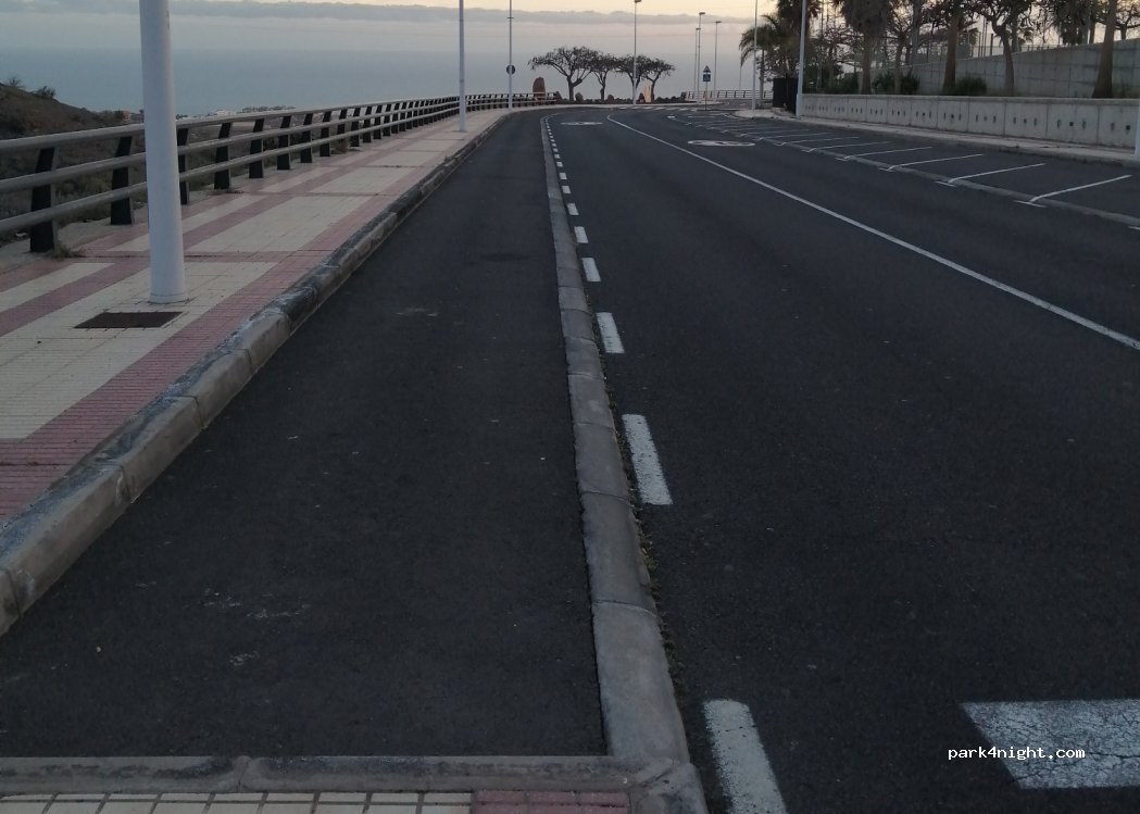 (38670) Adeje - 7 Avenida Palo Mayor — foto