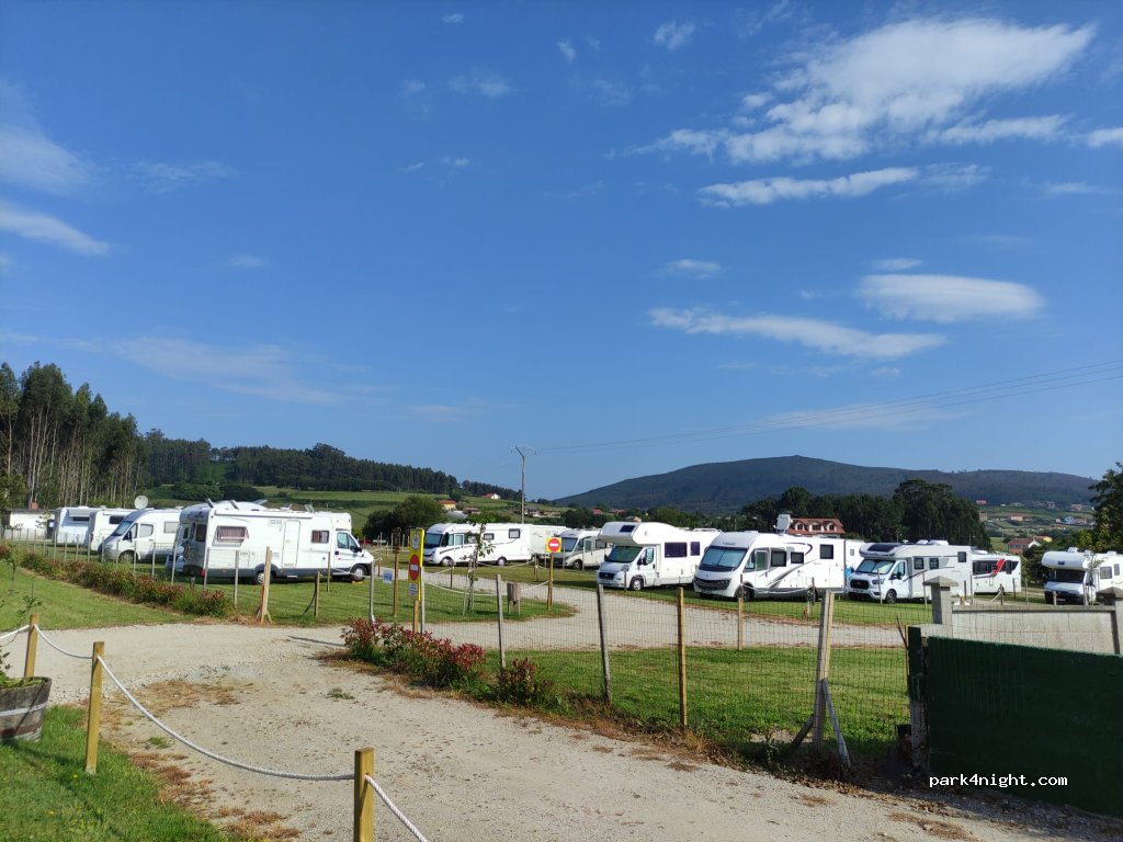 Área de autocaravanas — foto 2