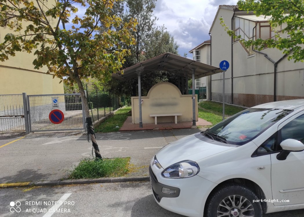 (60035) Jesi - 144 Via Roma — foto