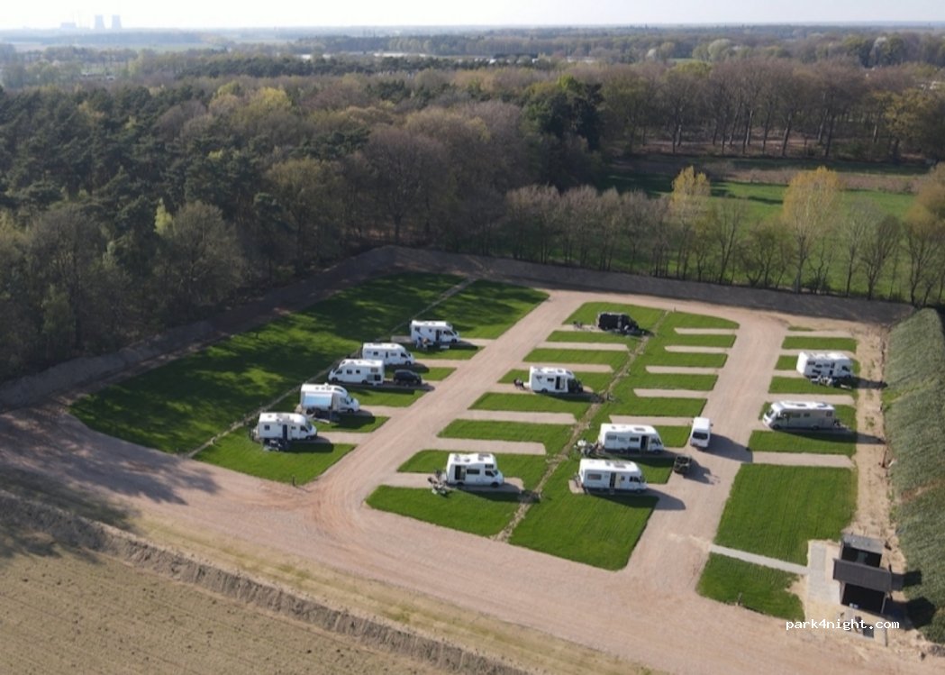 Camperplaats Roerdalen — foto