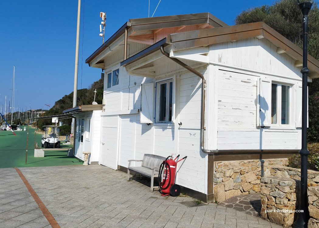 (07028) Santa Teresa Gallura - Molo Vignamarina — foto 4
