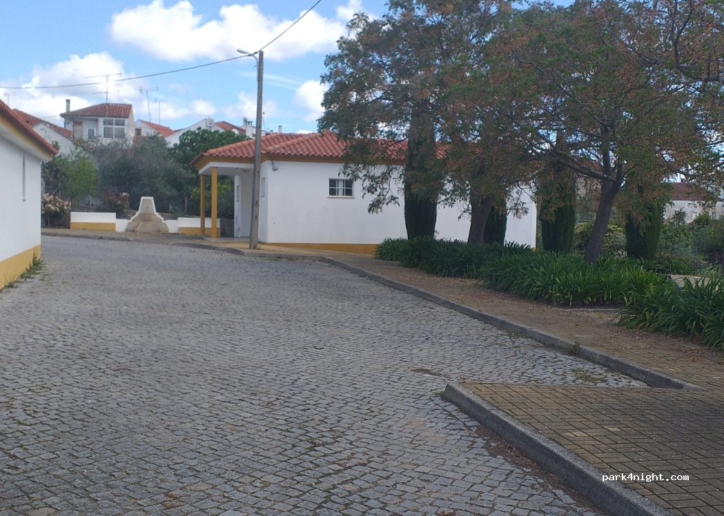 (6150-214) Peral - 22 Rua da Escola — foto 2