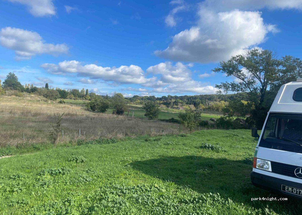 (13100) Aix-en-Provence - 235 Chemin des Bastides Bleues — foto 4