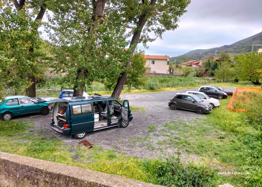 (17055) Toirano - 1 Via dei Consoli — foto