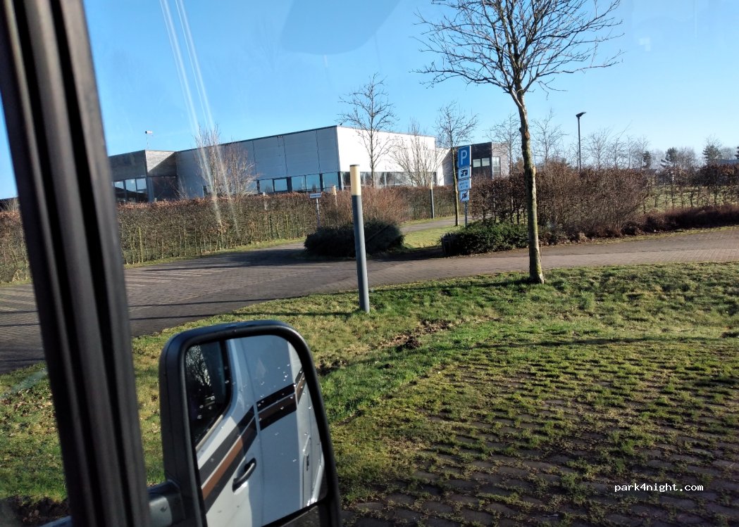 (47638) Straelen - 100 Lingsforter Straße — foto 4