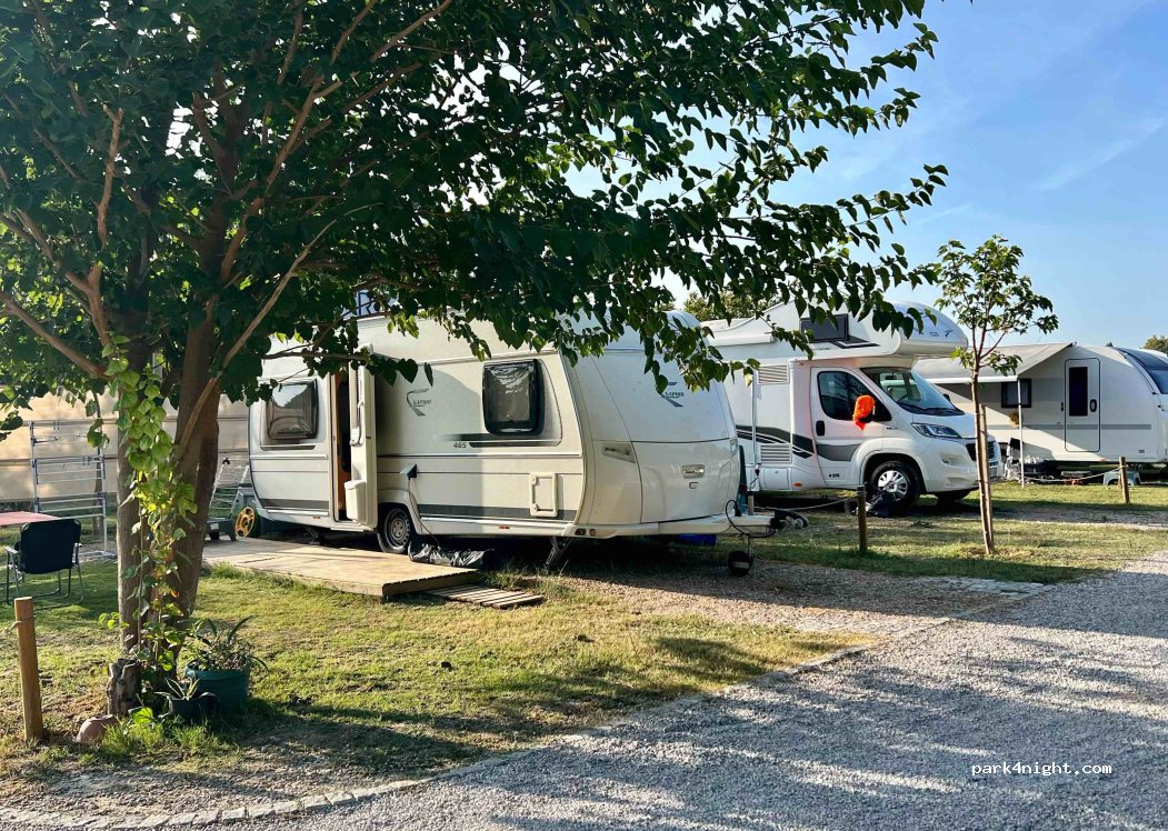 (35430) Urla - Adria İzmir - İskele Mahallesi Mithatpaşa Caddesi No:32 — foto 4