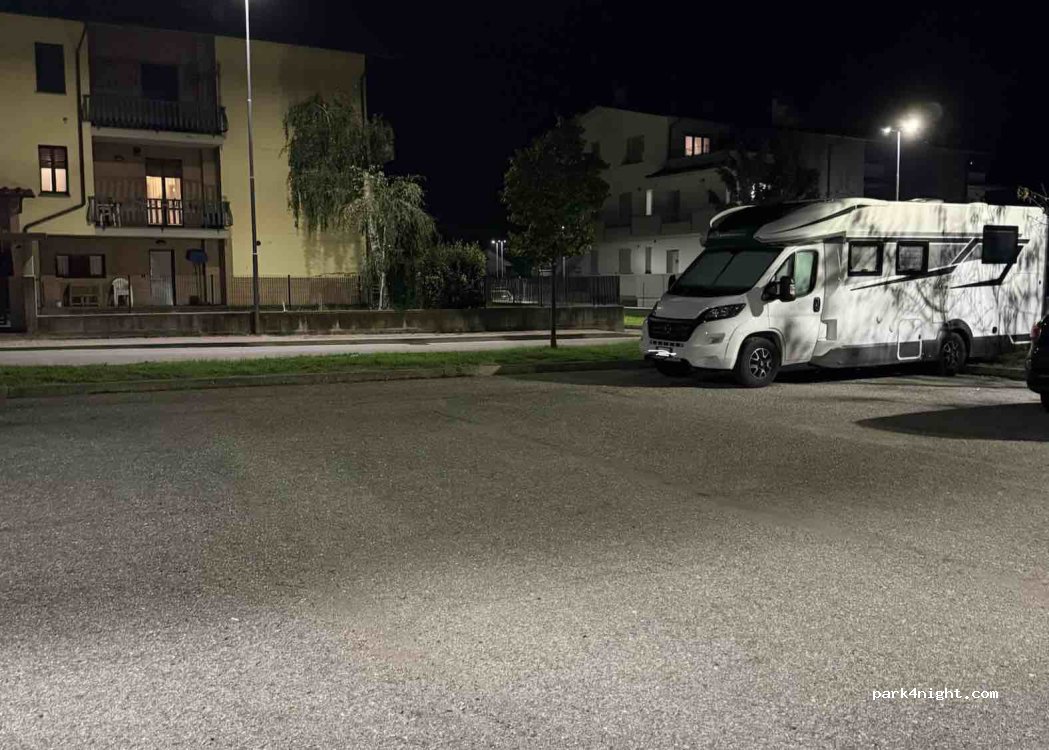 (06018) Trestina - 4 Via Stati Uniti D'America — foto 3