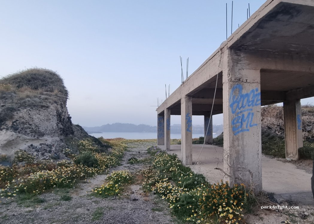 (847 00) Akrotiri - — foto 2