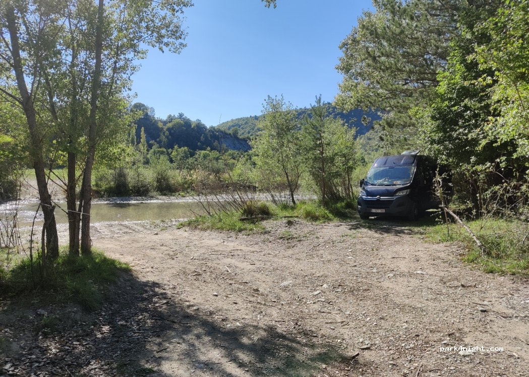 (05300) Barret-sur-Méouge - — foto