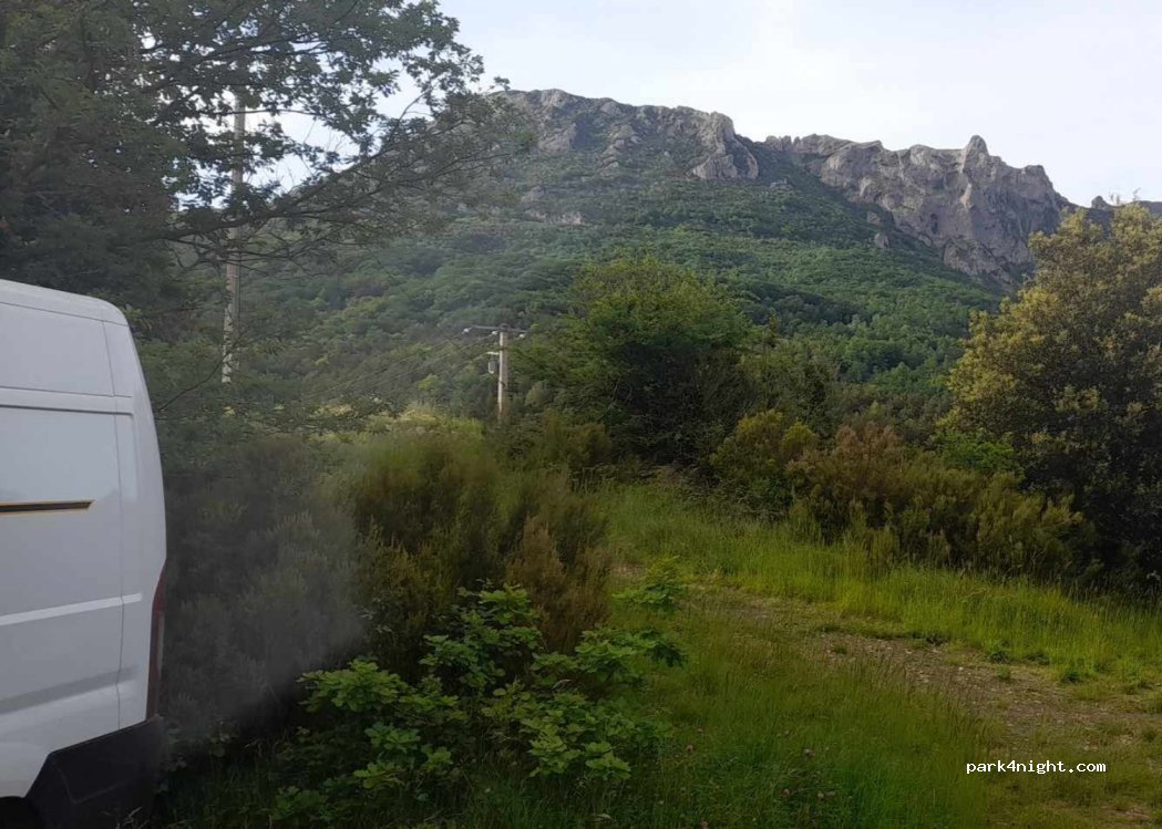 (11190) Bugarach - — foto 4