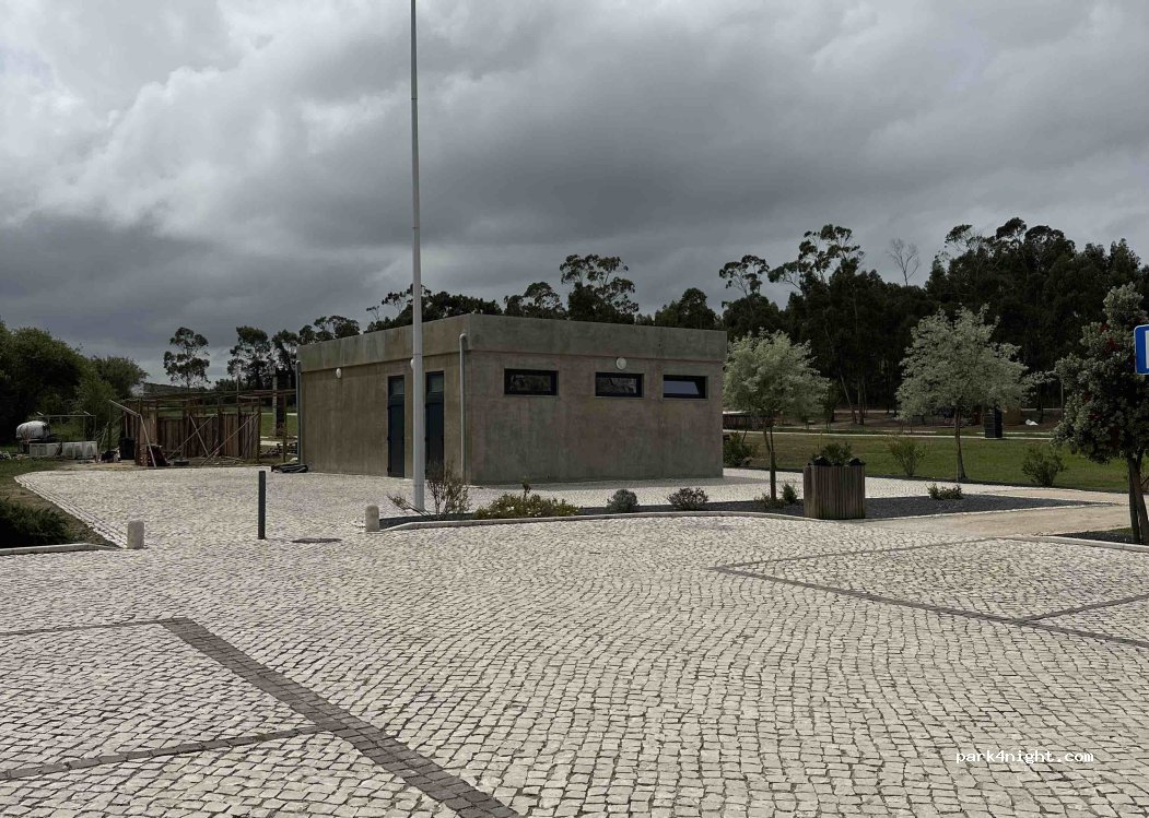 (2560) São Pedro da Cadeira - 19 Rua Casal do Feno — foto 5