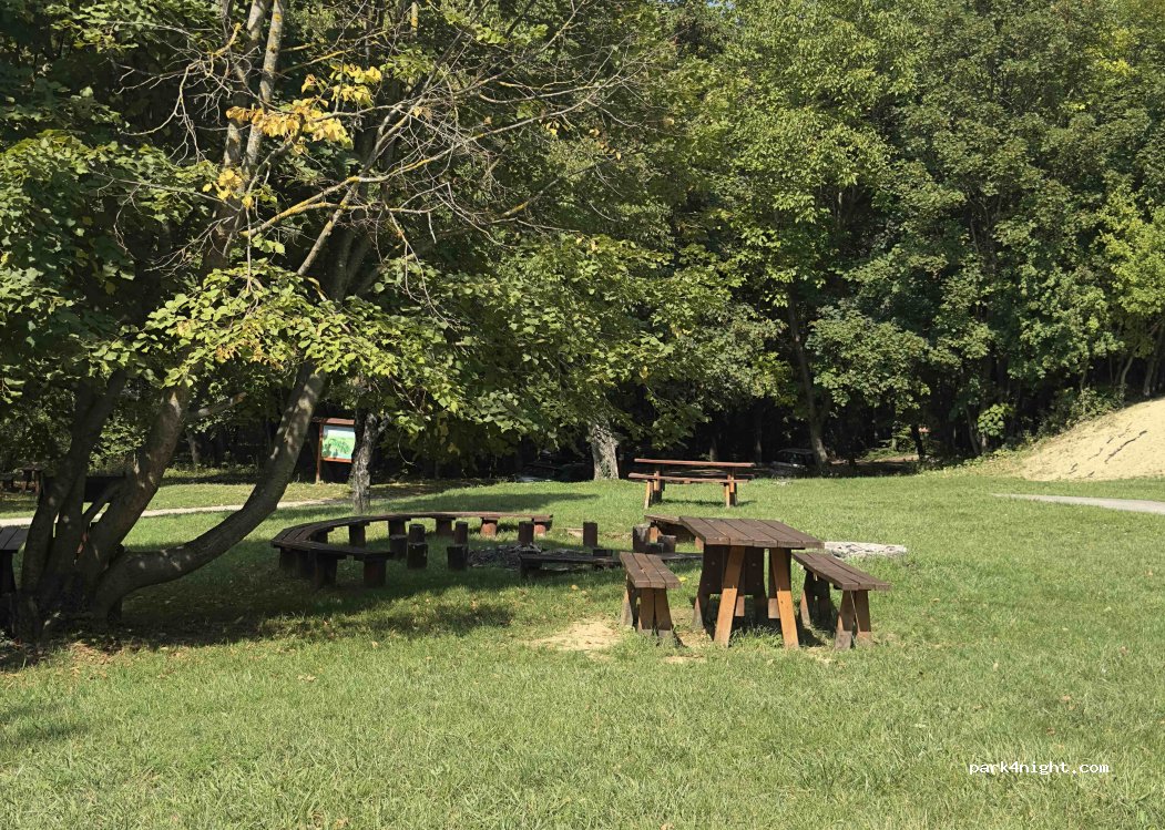 (8313) Balatongyörök - Unnamed Road — foto 5