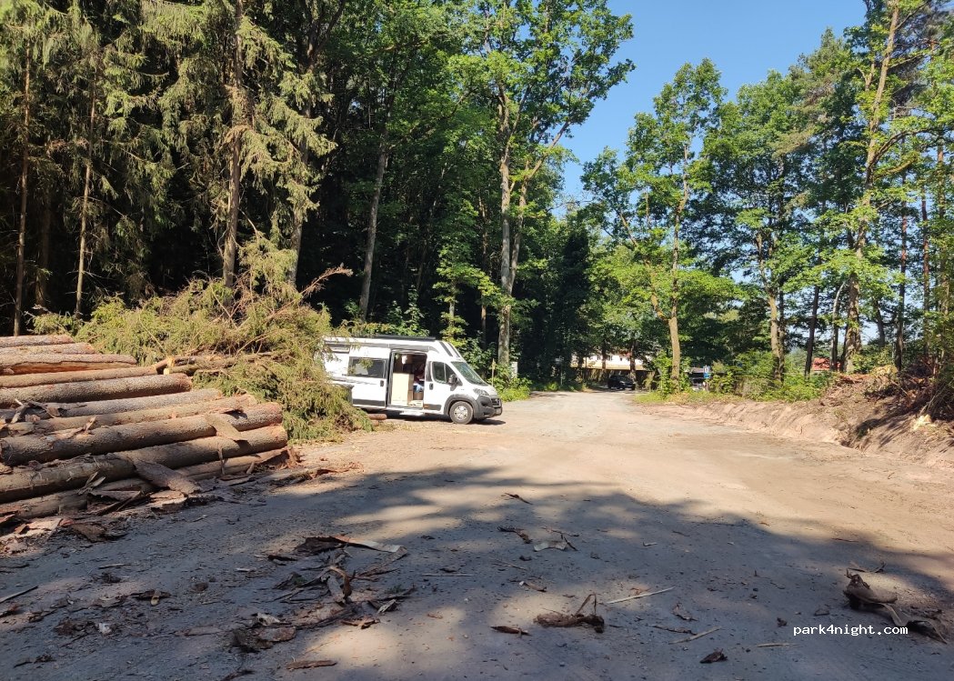 (96465) Neustadt bei Coburg - 1 Plattenäckerstraße — foto 2
