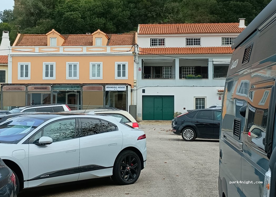 (2825-109) Almada - 13 Rua Bento de Jesus Caraça — foto 2