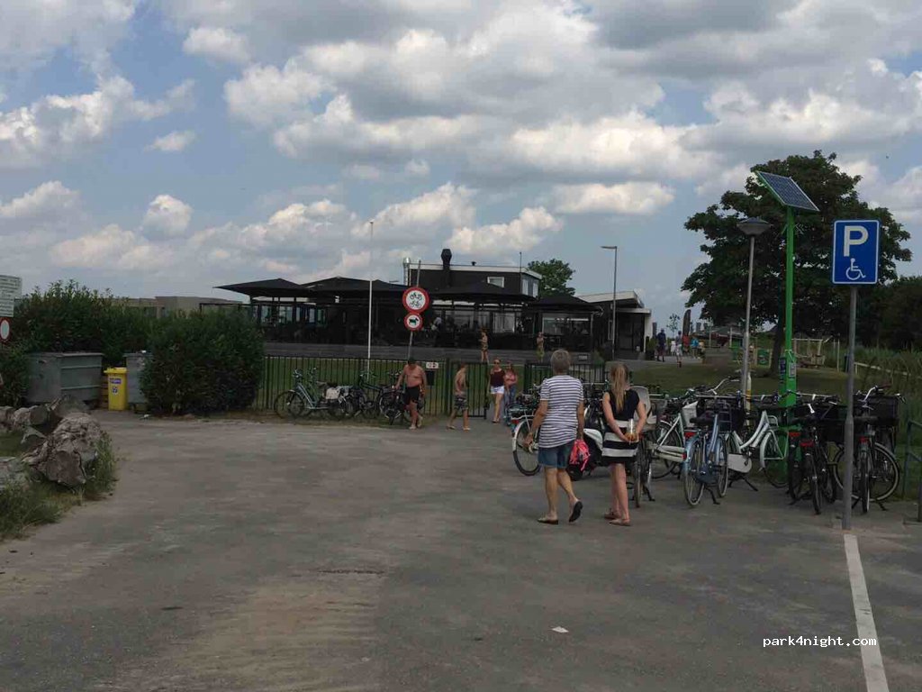 () Oud-Beijerland - 31 Randweg — foto 4