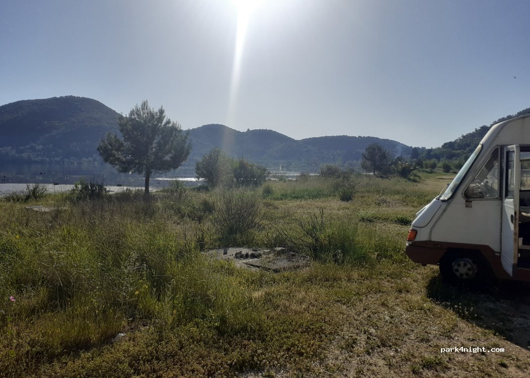 (310 84) Ellomeno - Epar.Od. Lefkas - Vasilikis — foto