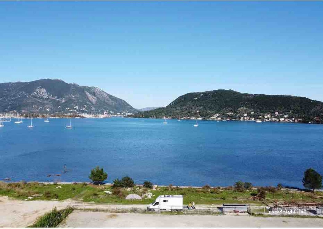 (310 84) Ellomeno - Epar.Od. Lefkas - Vasilikis — foto 4