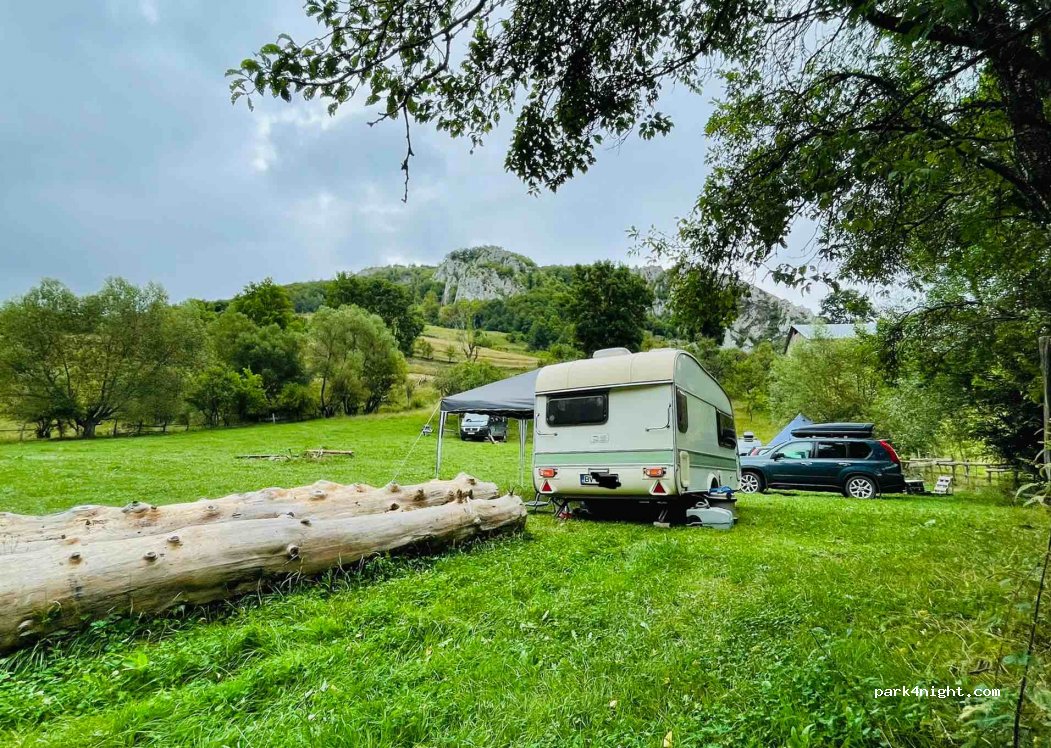 Dupa Deal Campingplatz — foto 4