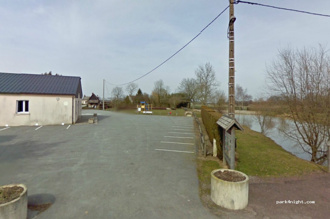 (61270) Auguaise - 11 Le Bourg — foto
