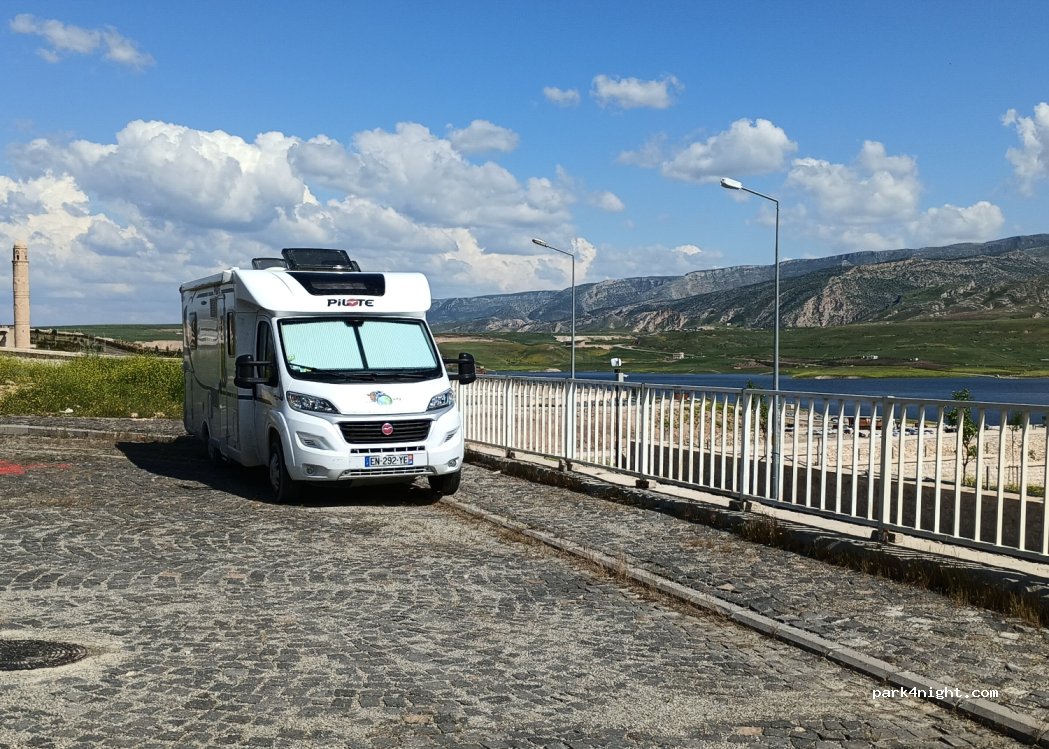 (72000) Hasankeyf - Unnamed road — foto 3