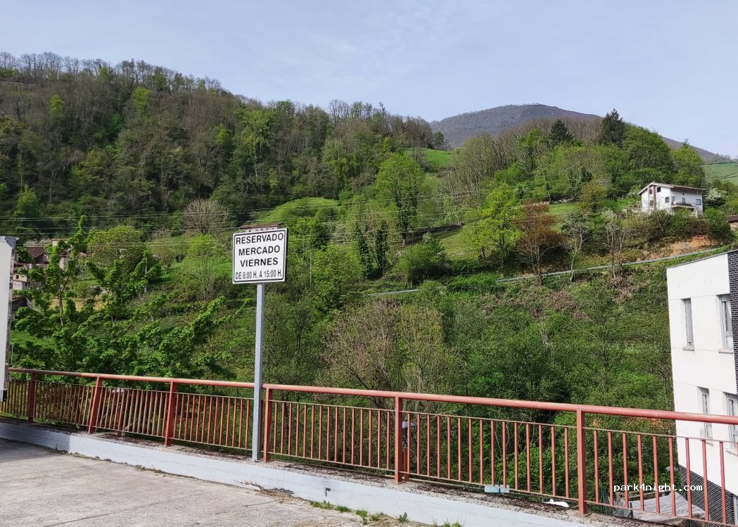 (33117) Bárzana - 25 Poblado Barzana — foto 3