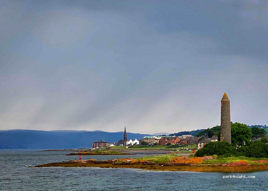 (KA29 0BG) Largs - Unnamed Road — foto 2