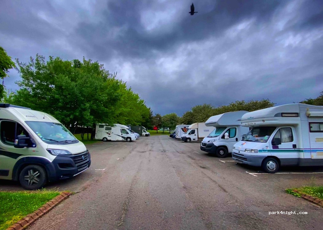 (KA29 0BG) Largs - Unnamed Road — foto 4