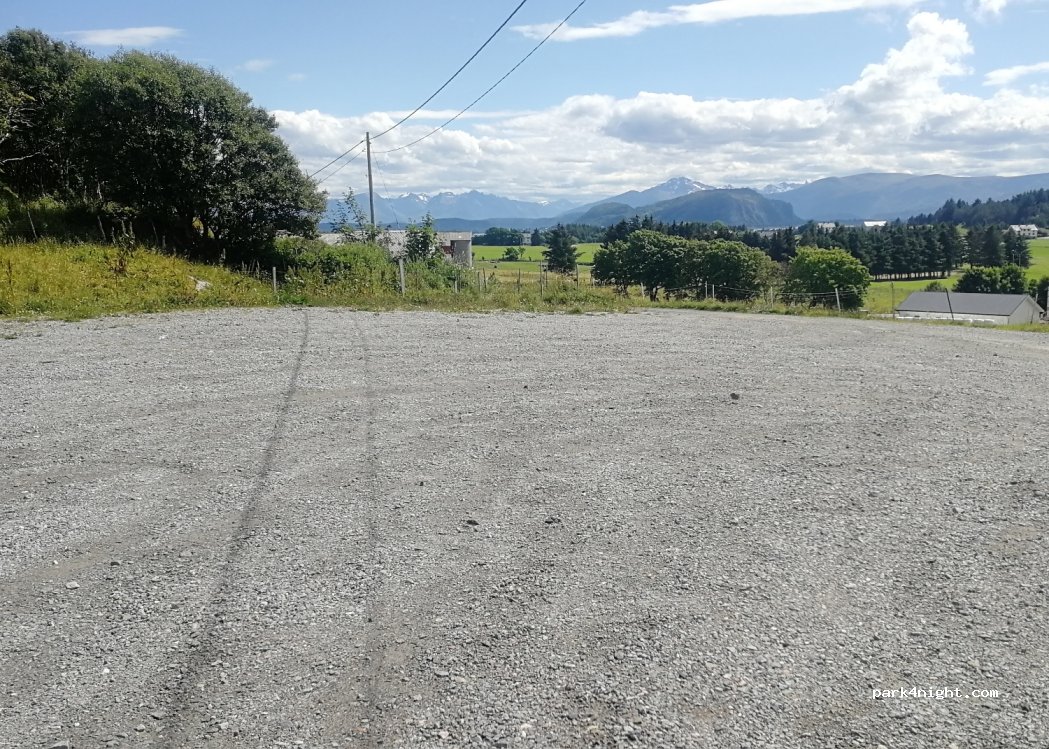 (6040) Vigra - Unnamed road — foto