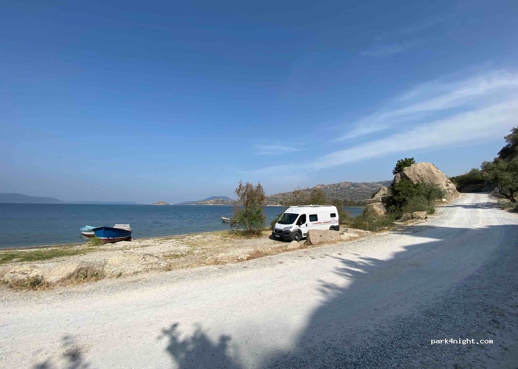 (48230) Muğla - Unnamed Road — foto