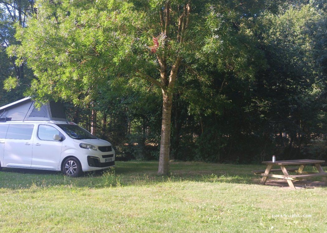 (79330) Saint-Varent - Unnamed Road — foto 4