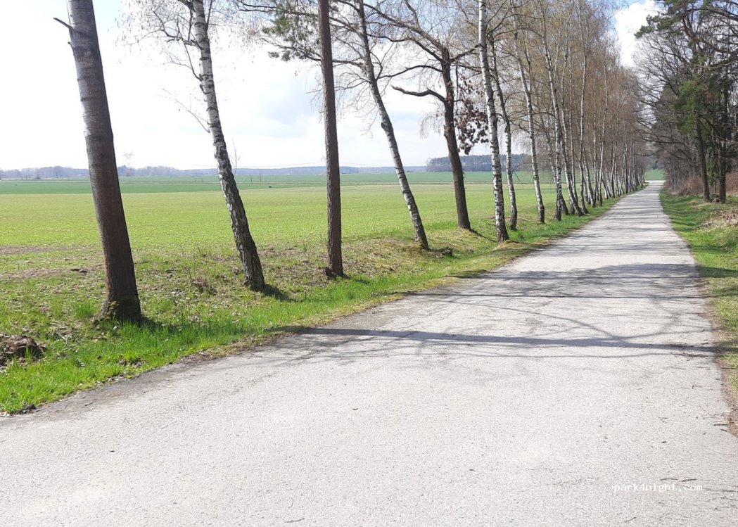 (379 01) Frahelž - — foto 2