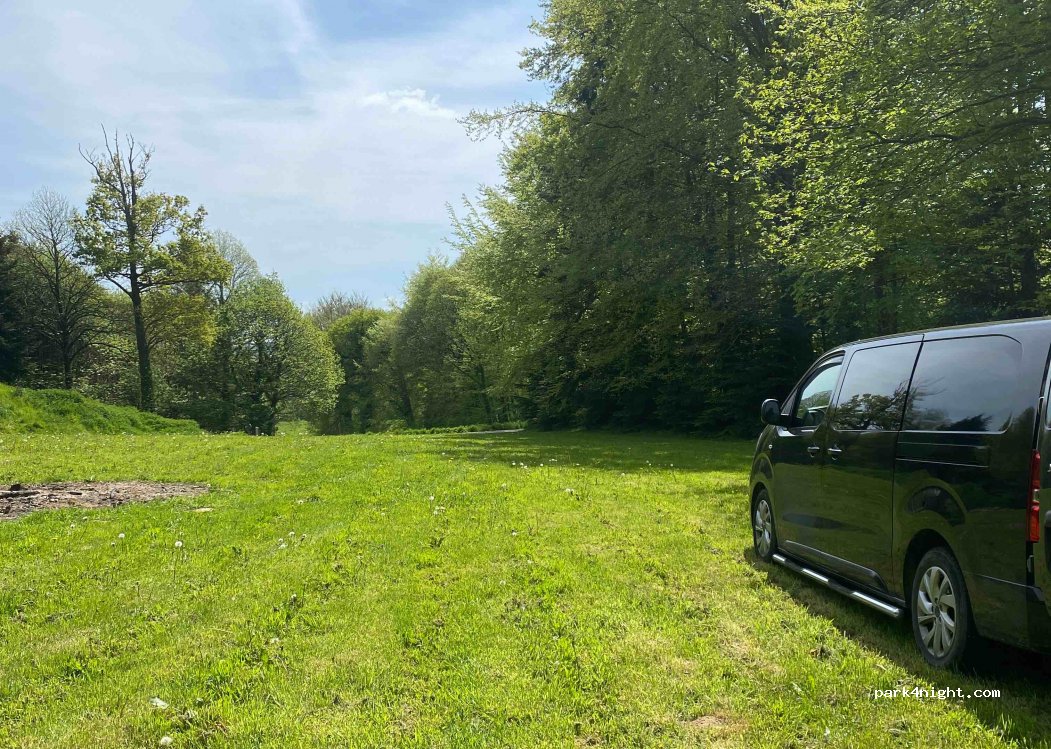 (35420) Monthault - Rte du Rocher — foto