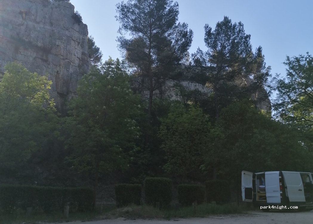 (13122) Ventabren - Rte de l`Aqueduc — foto