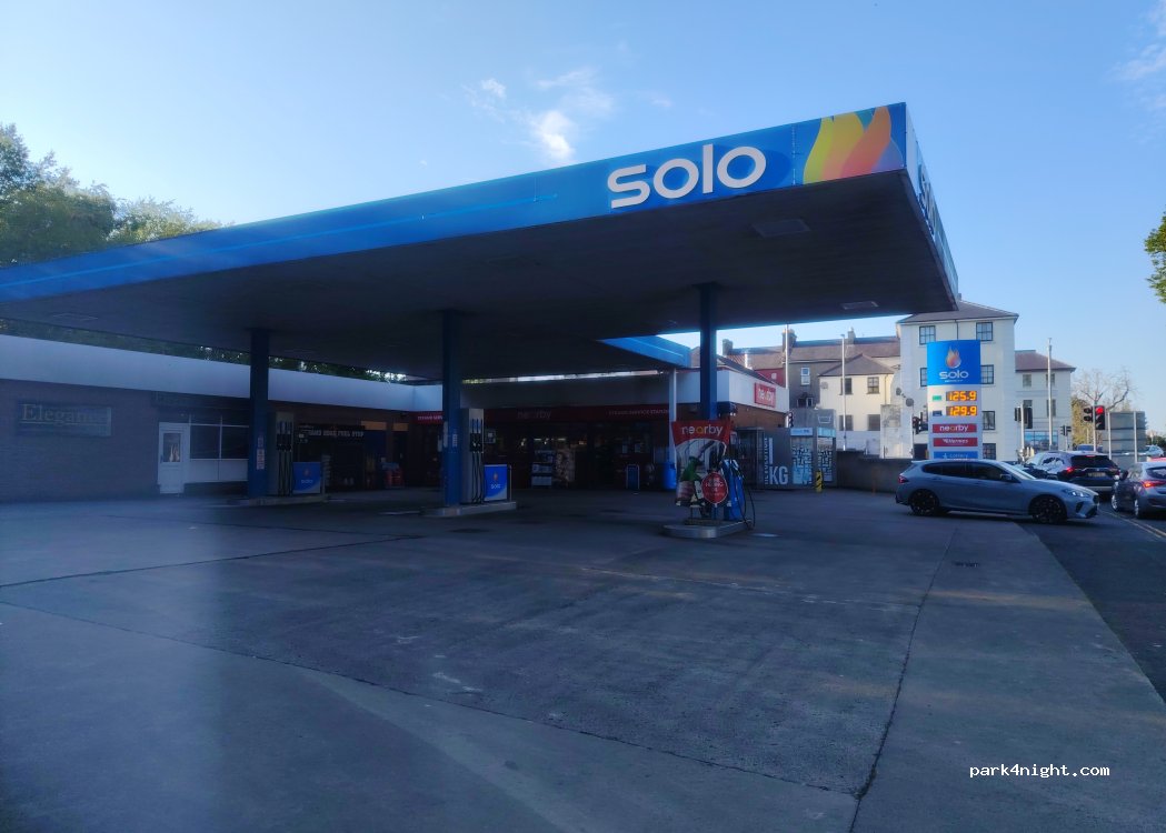 (BT51 3DP) Coleraine - 13 Strand Road — foto