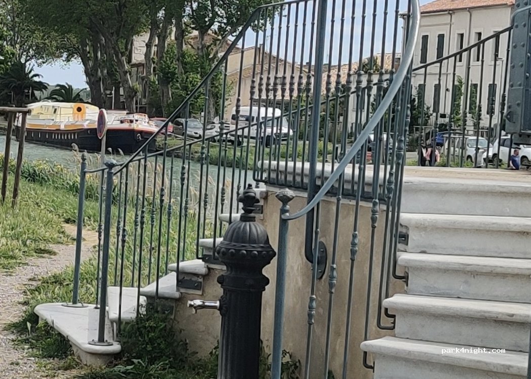 (11590) Sallèles-d'Aude - 38 Quai de Lorraine — foto