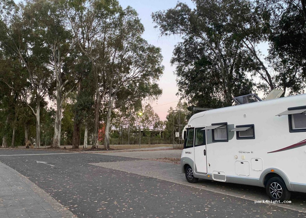 (21600) Valverde del Camino - 1A Sector Ue-11 Huerta Pérdida — foto