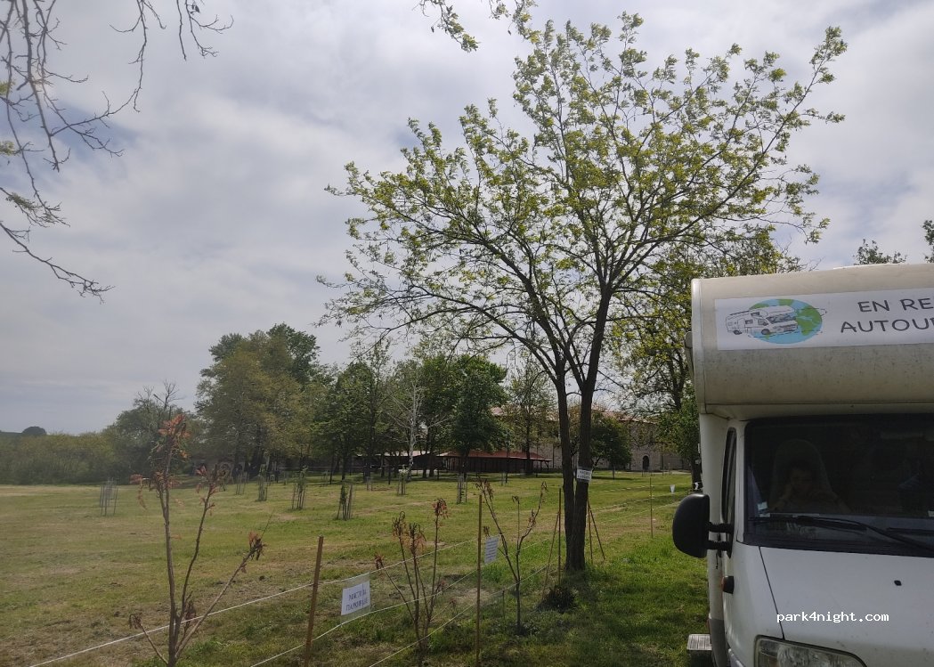 (4264) Zlatovrăh - Unnamed Road — foto 2