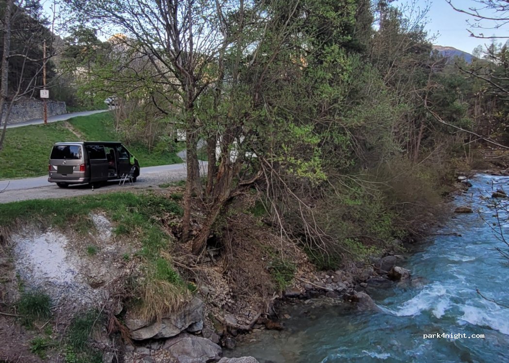 (05100) Briançon - 14 Chemin de Fortville — foto 2
