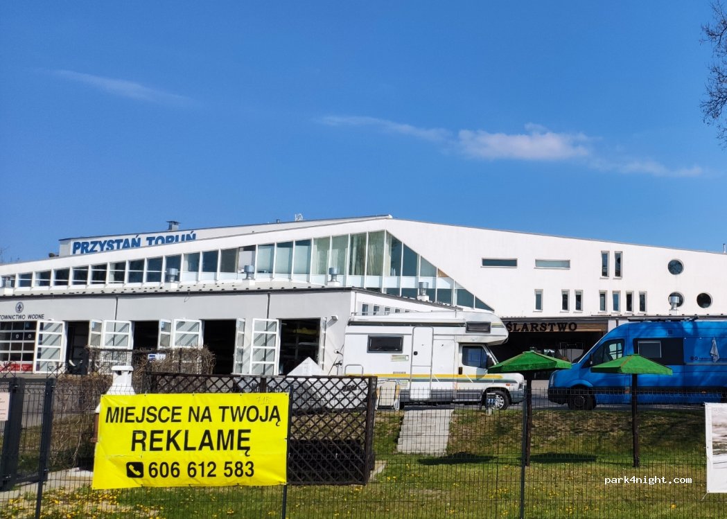 (87-100) Toruń - 1 Księdza Jerzego Popiełuszki — foto